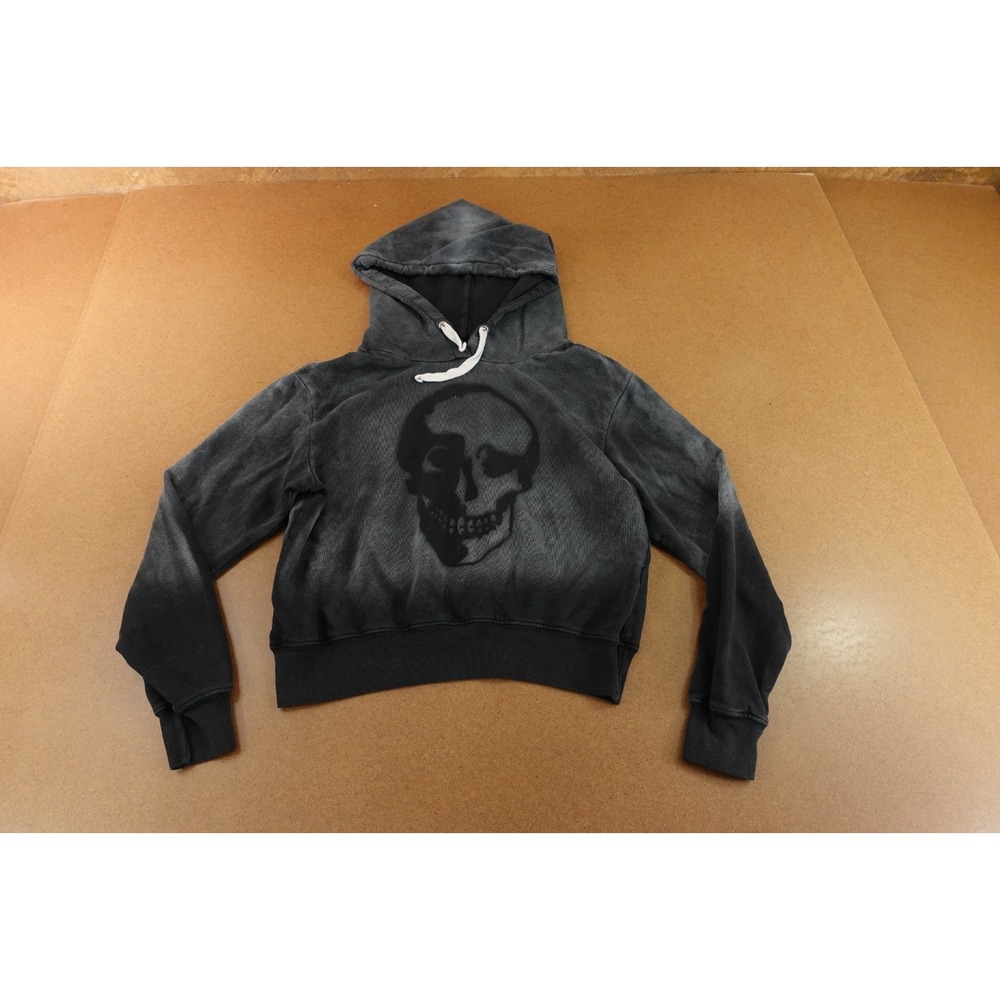 Chrldr Womens Size Medium Black Stencil Skull Graphic Crop Pullover Hoodie
